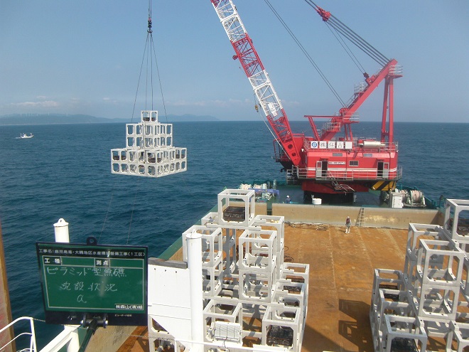 鹿児島湾・大隅地区水産環境整備工事（１工区）2