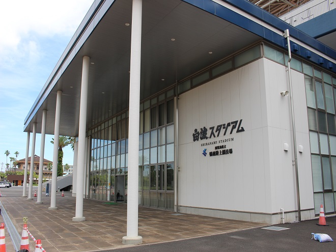 鴨池陸上競技場メインスタンド増築工事2