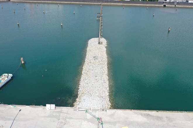 鹿児島港（旧木材港区）整備（起債）工事（臨海１工区）