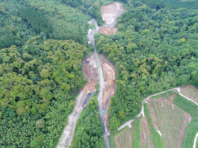 道路改築工事（広瀬道路Ｒ２－１２工区）1