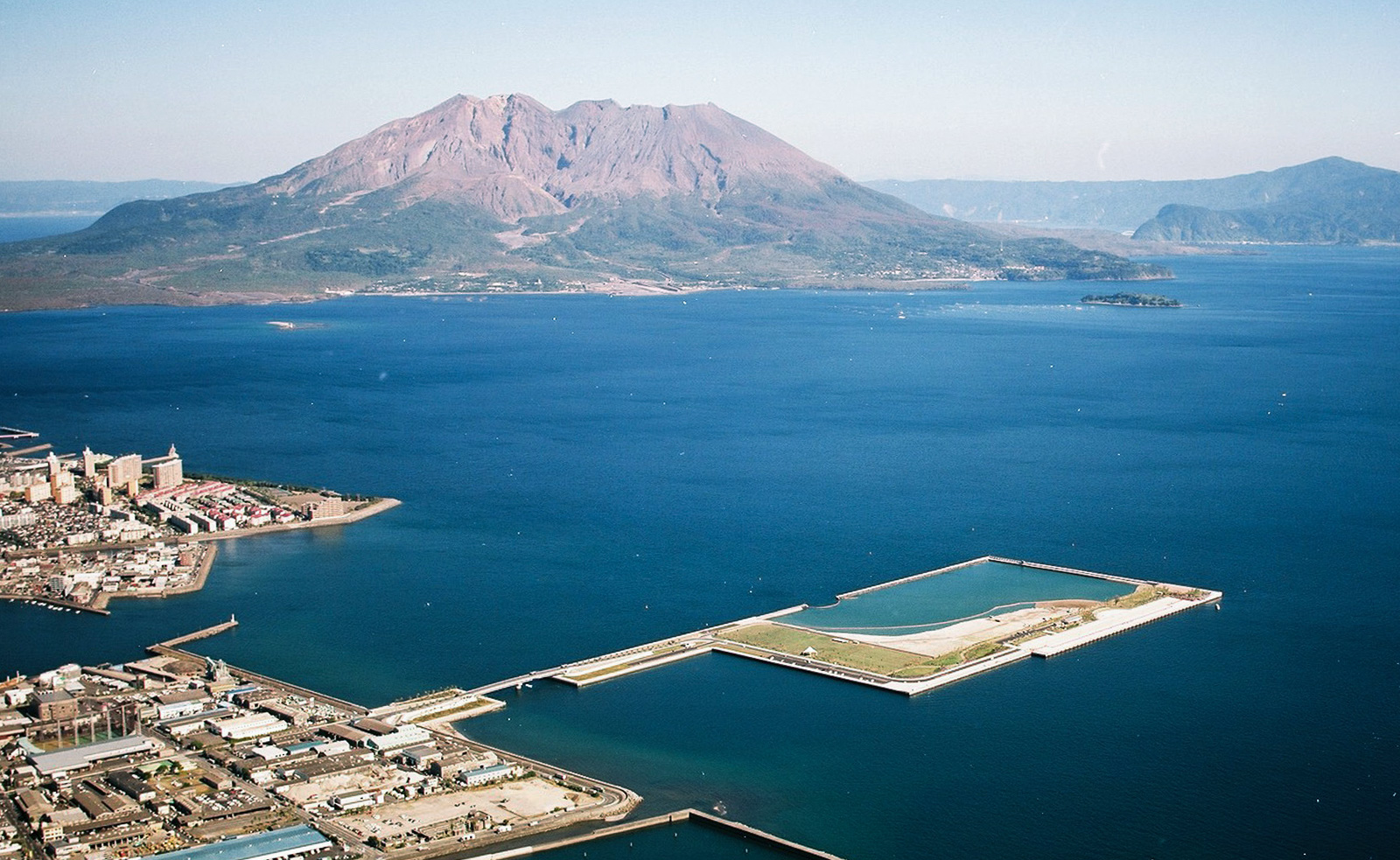 鹿児島中央駅エリア開発工事